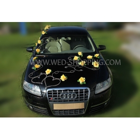 Kunniamerkki hääauto violetti-keltainen-viininpunainen ruusuja