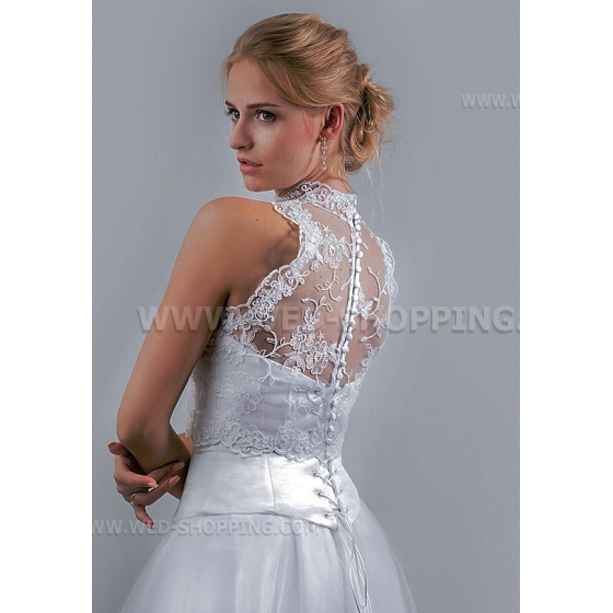 Pitsinen yläosa häät takana nappikiinnitys