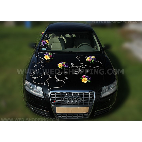 Kunniamerkki hääauto violetti-keltainen-viininpunainen ruusuja