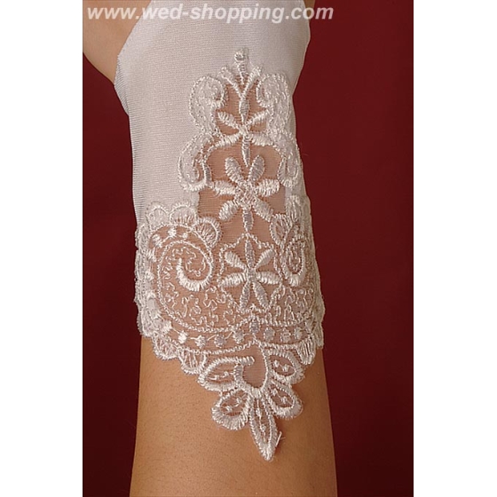 Lyhyt morsiamen käsineet