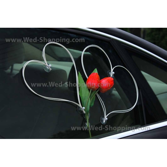 Kunniamerkki häät auto punaisia ​​tulppaaneja