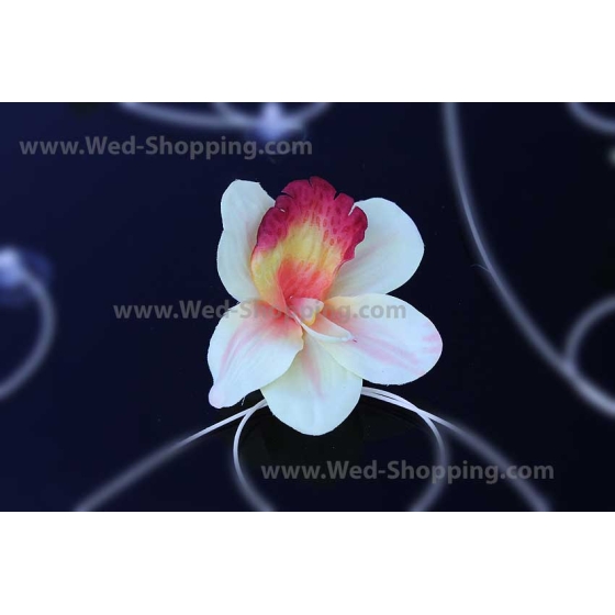 Kunniamerkki hääauto keltainen orkideat