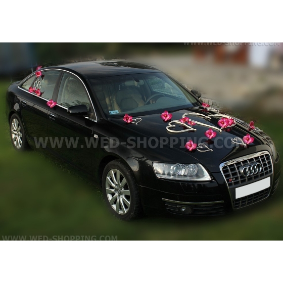 Kunniamerkki häät auto tumma pinkki orkideat ja sydän