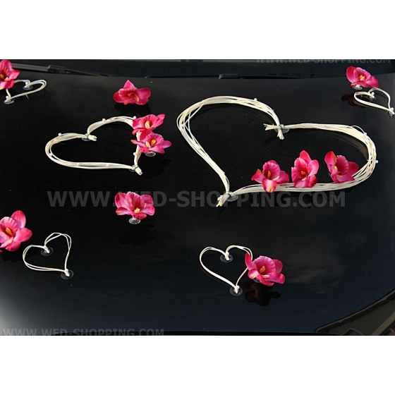 Kunniamerkki häät auto tumma pinkki orkideat ja sydän