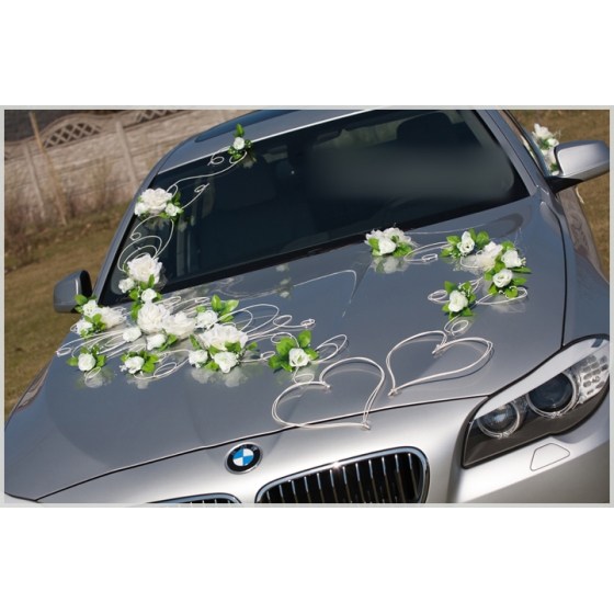 Hääauton koristelu norsunluu ruusuja Stockholm