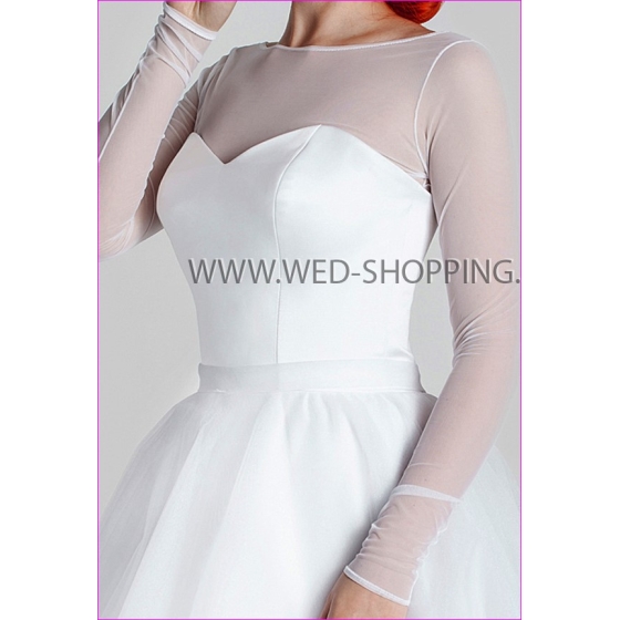 Morsiamen bolero venyvä tylli pitkät hihat