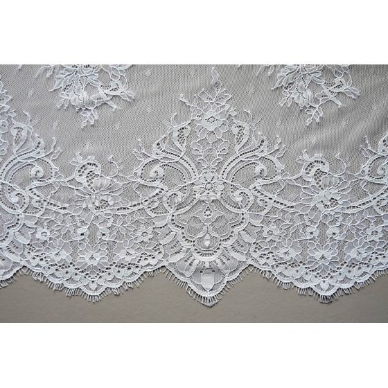 Pitsireunainen huntu pitka