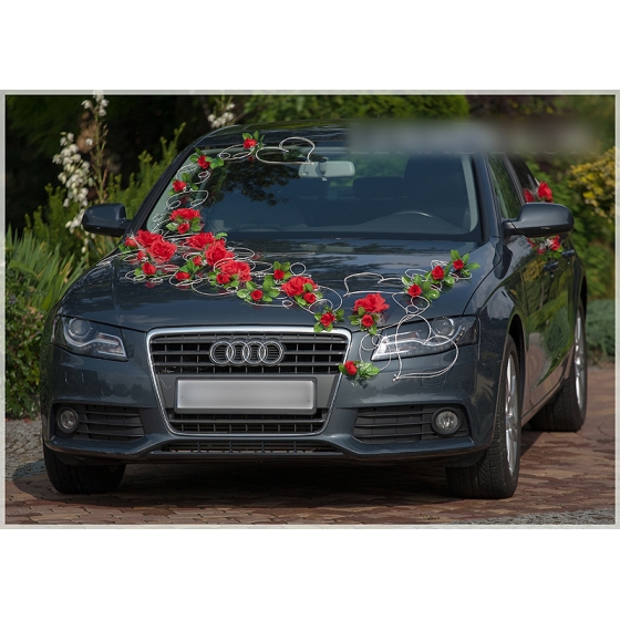 Punaiset ruusut hääauton koristelusarja Rome