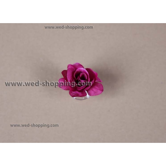 Bourgogne ruusut imukupit häät auton sisustus