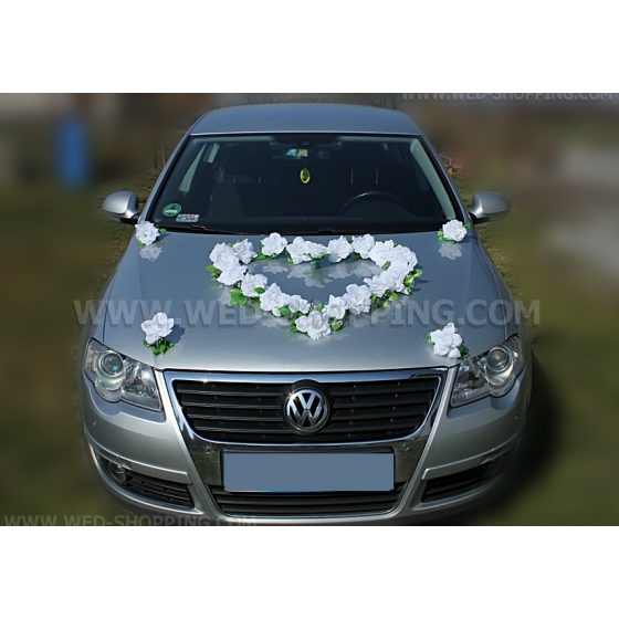 valkoiset ruusut imukupilla