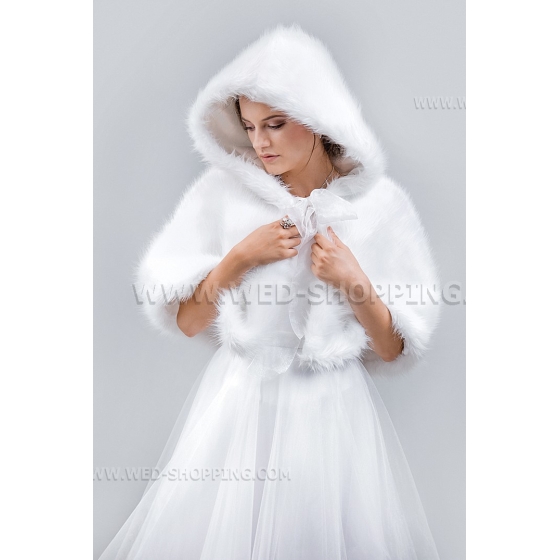 Turkisstoola varasti hupulla susi tekoturkis