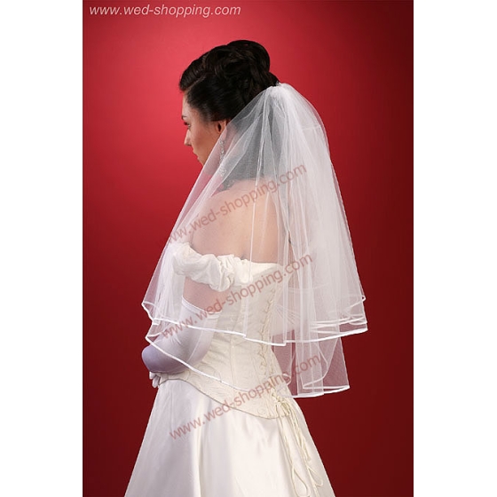 Huntu satiininauhalla  Pituus 70 cm