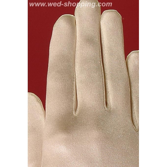 Morsiushanskat  sormilla