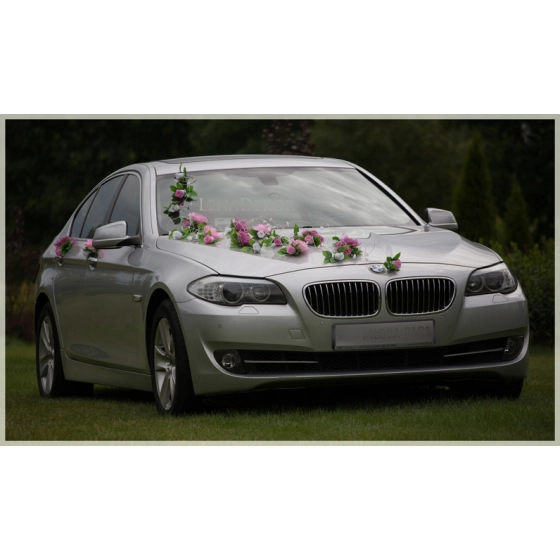 Décoration Voiture pour Mariage Roses rose et Blanches Kira